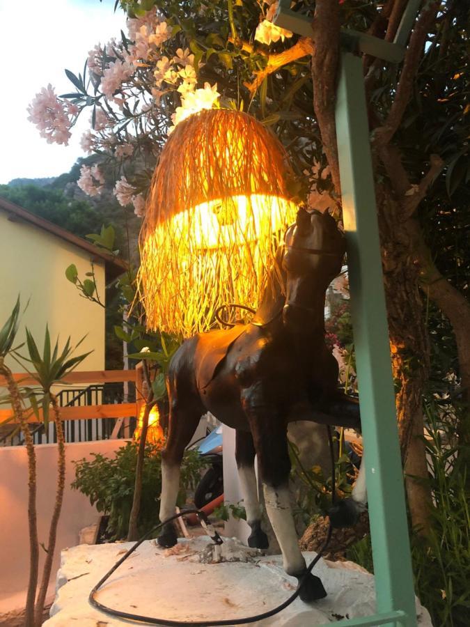 Smyrna Uzuncarsi Apartman Kaş Kültér fotó