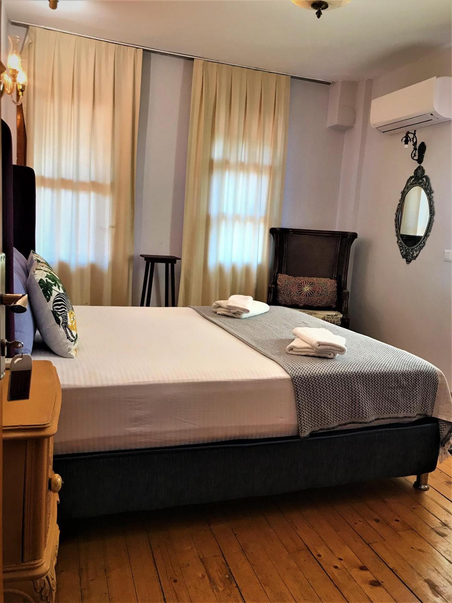 Smyrna Uzuncarsi Apartman Kaş Kültér fotó